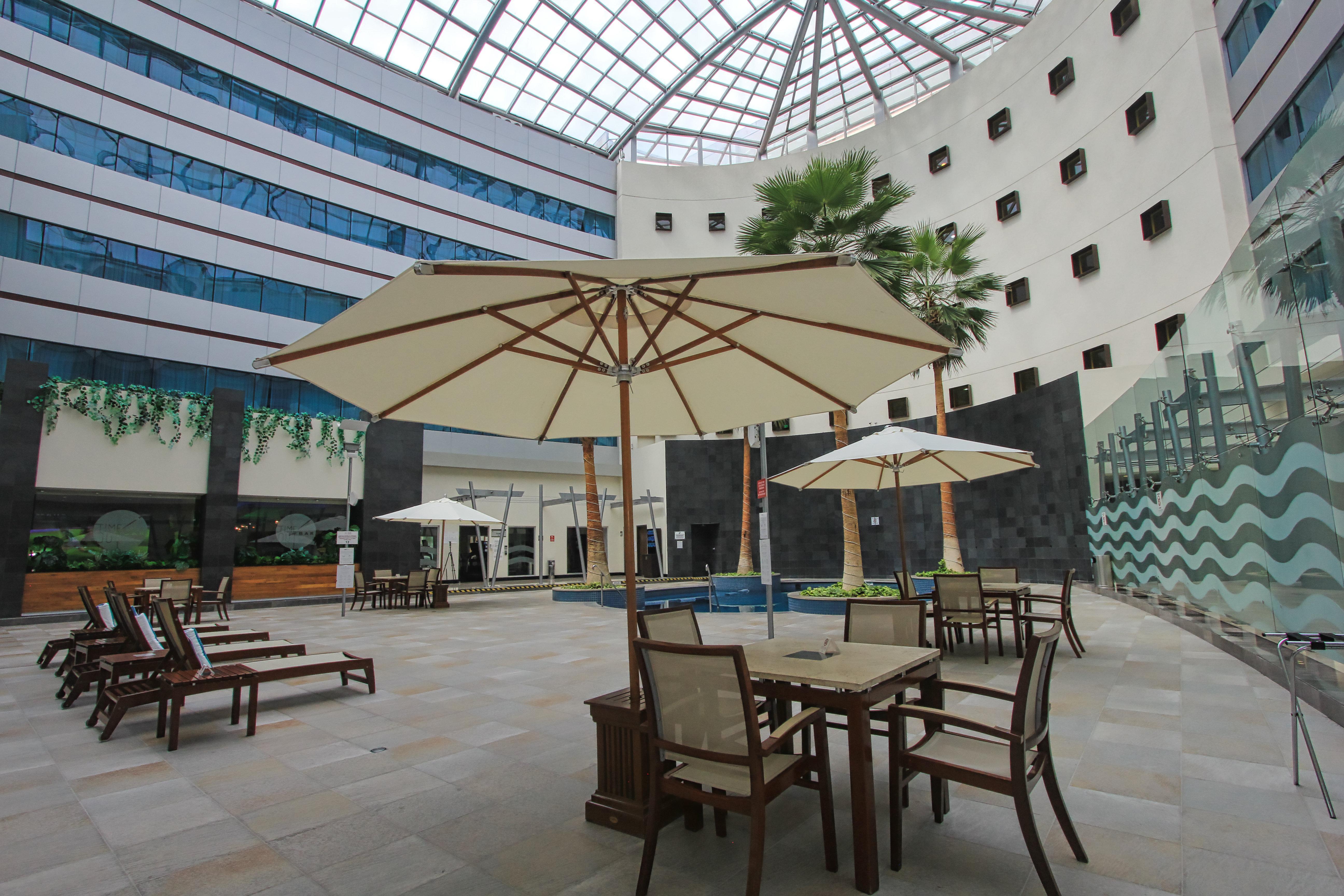 Crowne Plaza Leon By Ihg Hotel Bagian luar foto