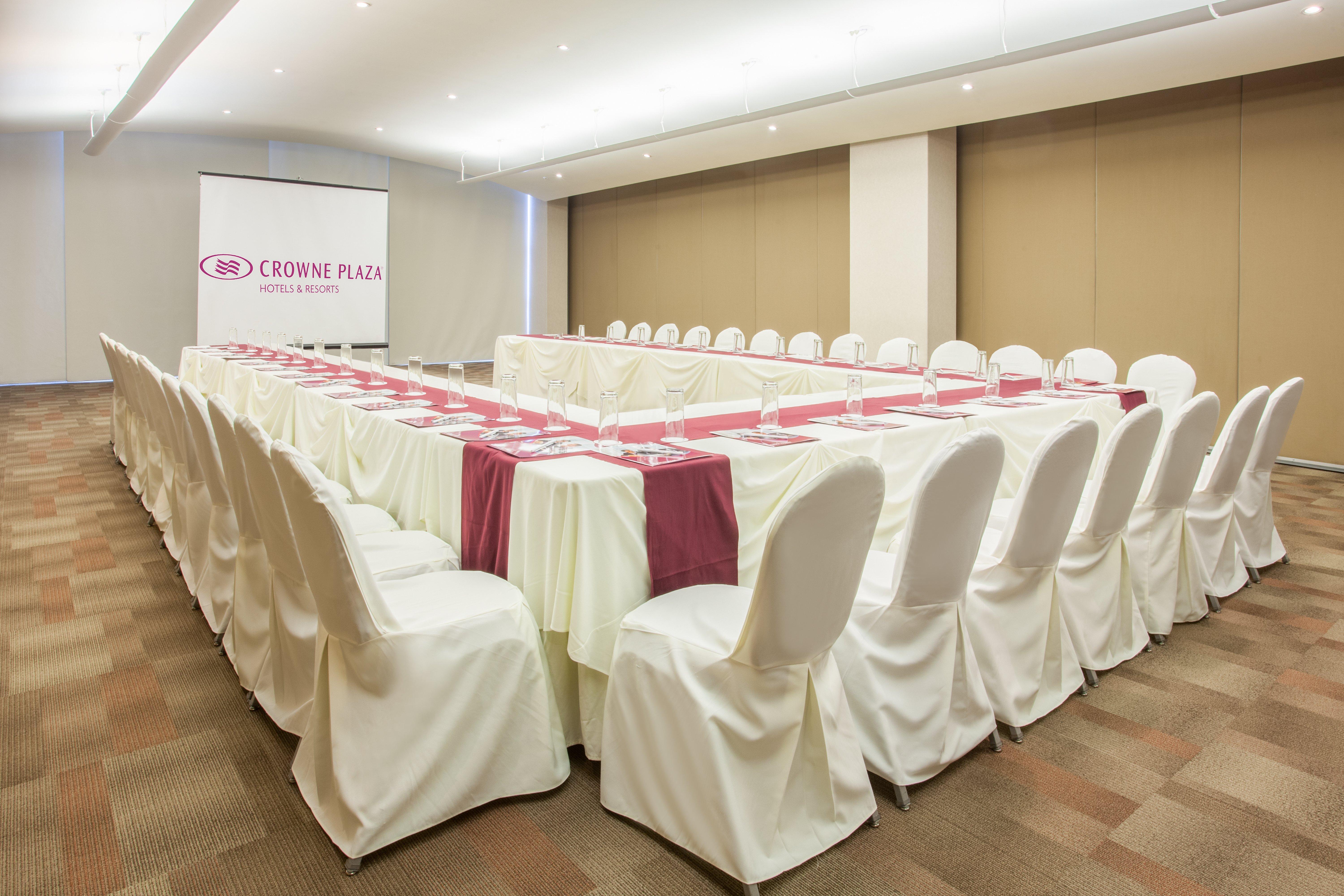 Crowne Plaza Leon By Ihg Hotel Bagian luar foto